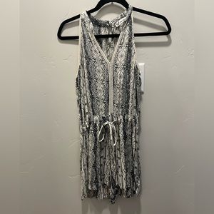 GO COCO PATTERNED ROMPER